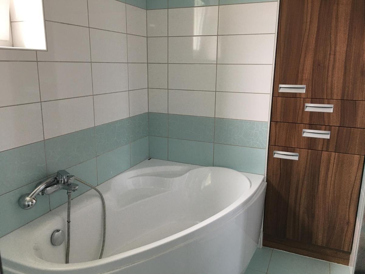 Apartmán Krásná vyhlídka Dolni Benesov Exteriér fotografie